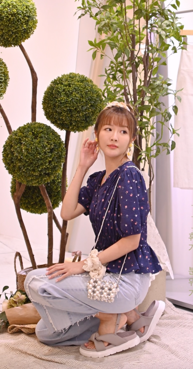 Luvluv Onni Floral Blouse